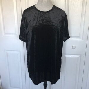 Black Velvet T-shirt, Size XL short sleeve top shirt